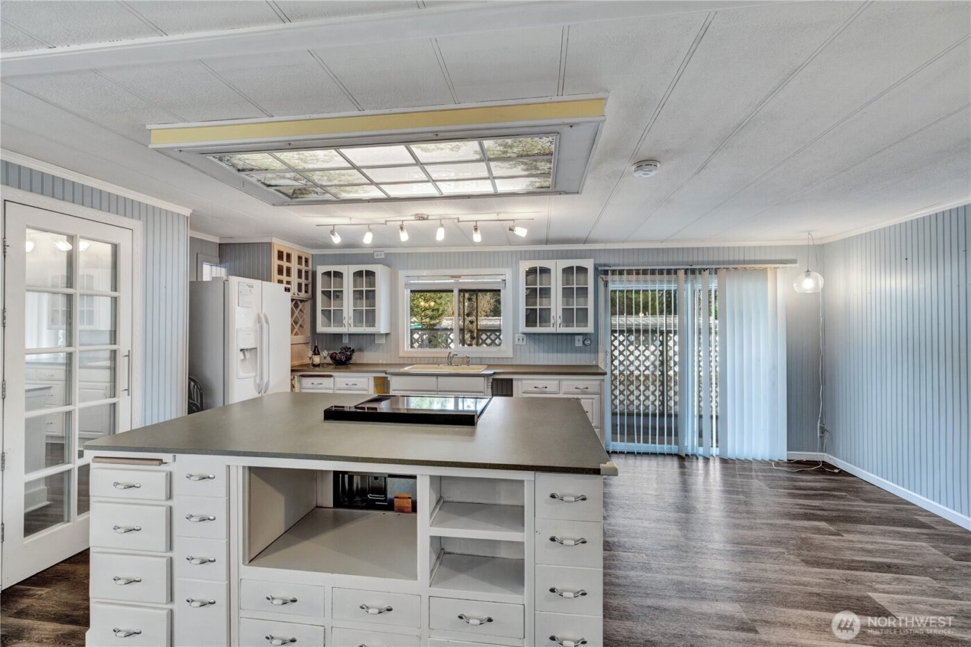 18425 NE 95th Street #95, Redmond, WA 98052