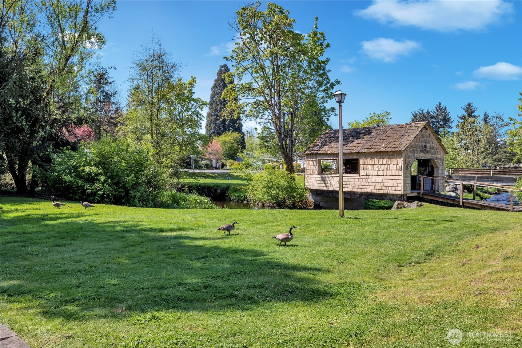 18425 NE 95th Street #95, Redmond, WA 98052
