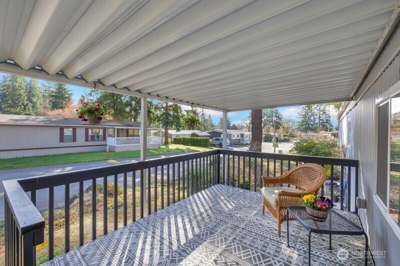 18425 NE 95th Street #82, Redmond, WA 98052