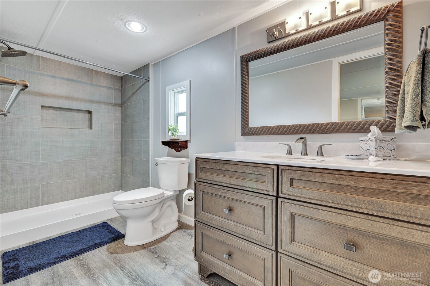 18425 NE 95th Street #82, Redmond, WA 98052