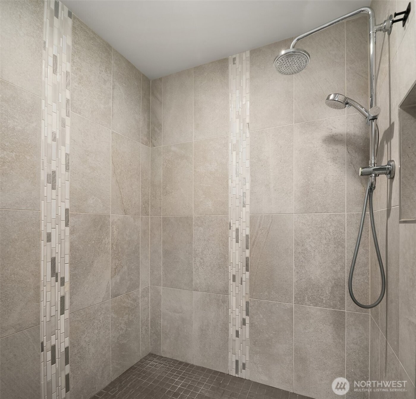 4529 327th Place NE, Carnation, WA 98014