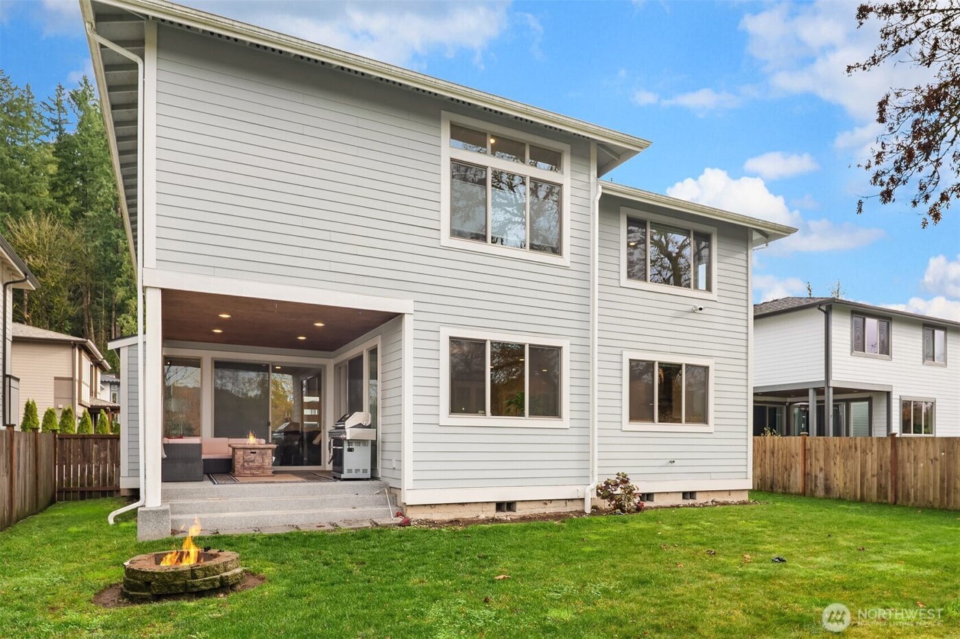 4529 327th Place NE, Carnation, WA 98014