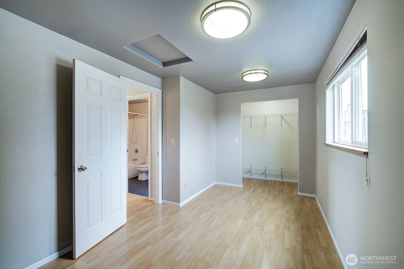 10231 36th Avenue SW, Seattle, WA 98146