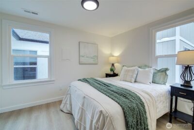 10231 36th Avenue SW, Seattle, WA 98146 - Photo 6