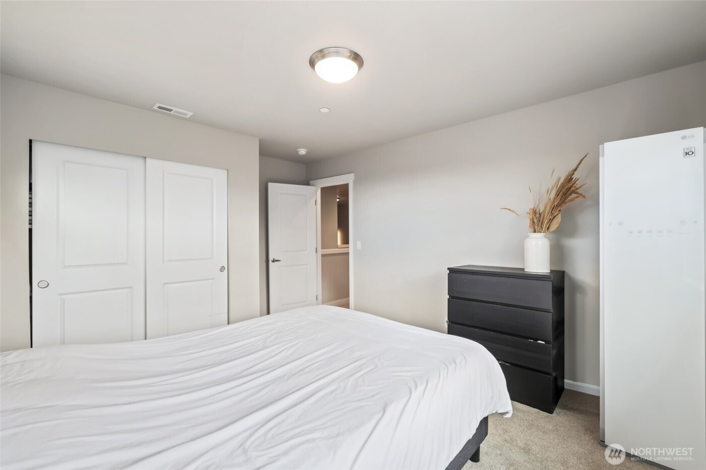 10445 11th Street E, Edgewood, WA 98372