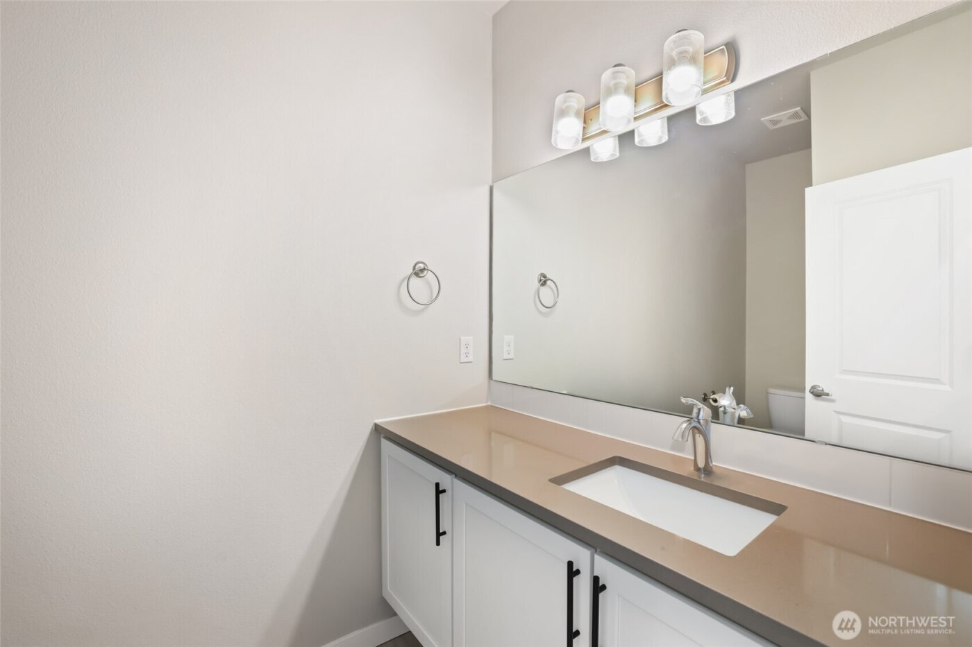 10445 11th Street E, Edgewood, WA 98372