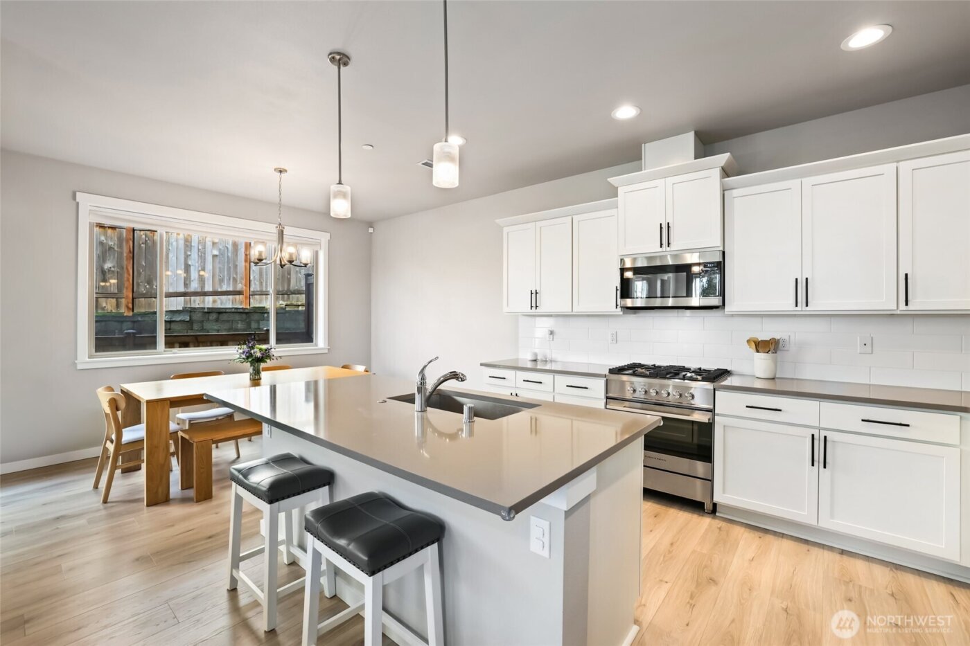 10445 11th Street E, Edgewood, WA 98372