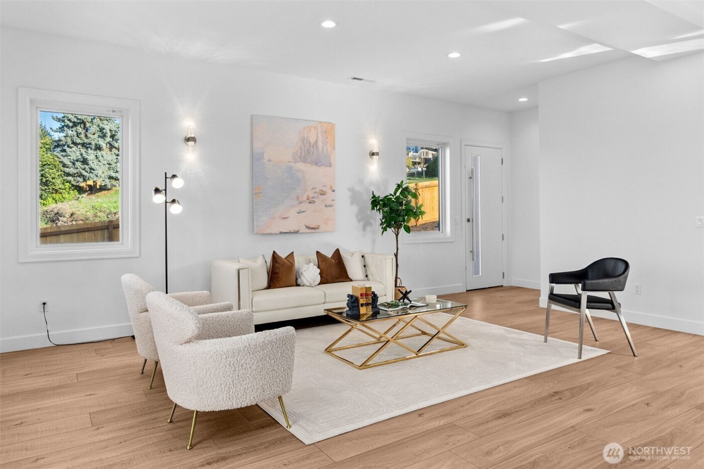 437 Hazel Avenue N, Kent, WA 98030