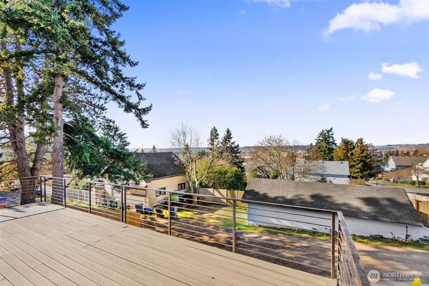 437 Hazel Avenue N, Kent, WA 98030