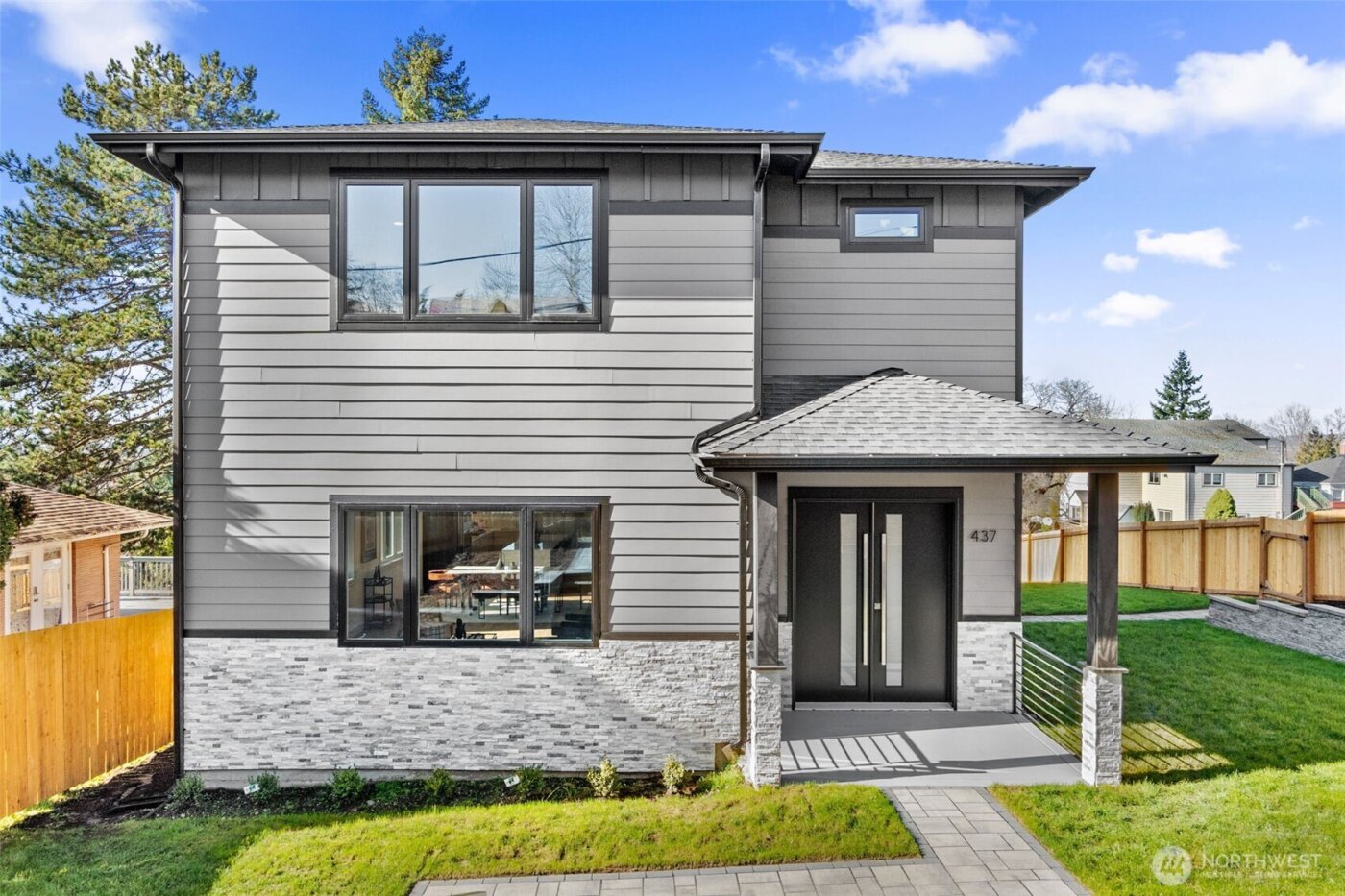 437 Hazel Avenue N, Kent, WA 98030