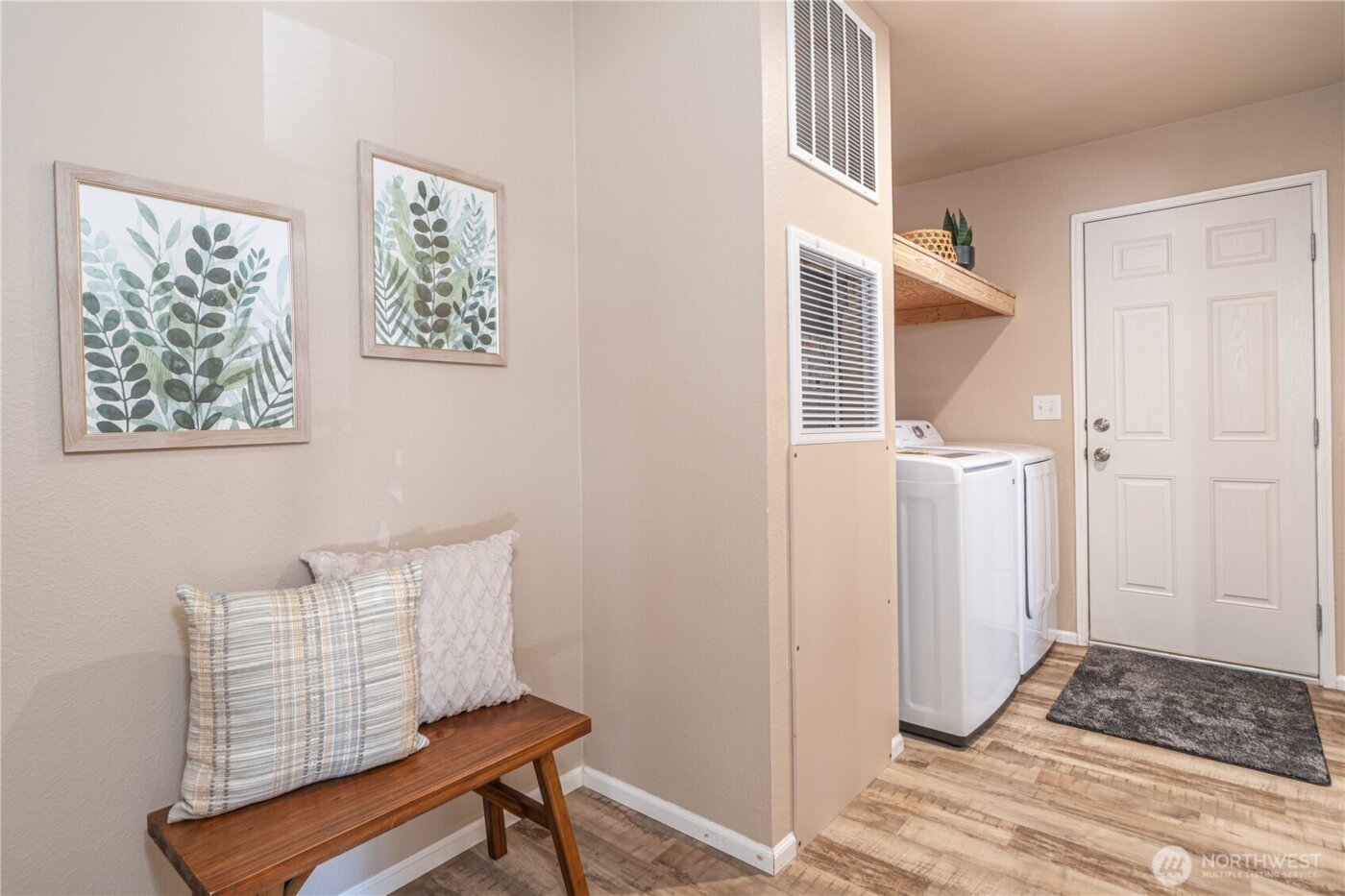 32 N Victory Avenue , Port Townsend, WA 98368