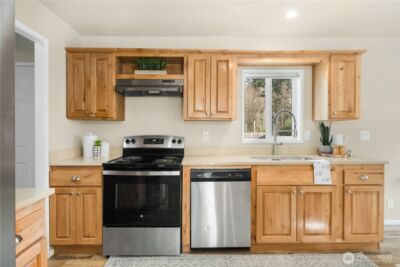 32 N Victory Avenue , Port Townsend, WA 98368 - Photo 7