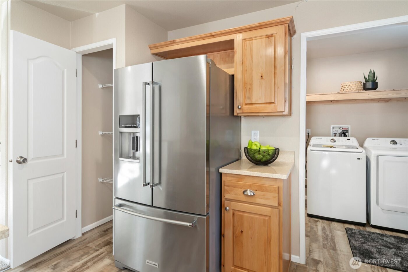 32 N Victory Avenue , Port Townsend, WA 98368