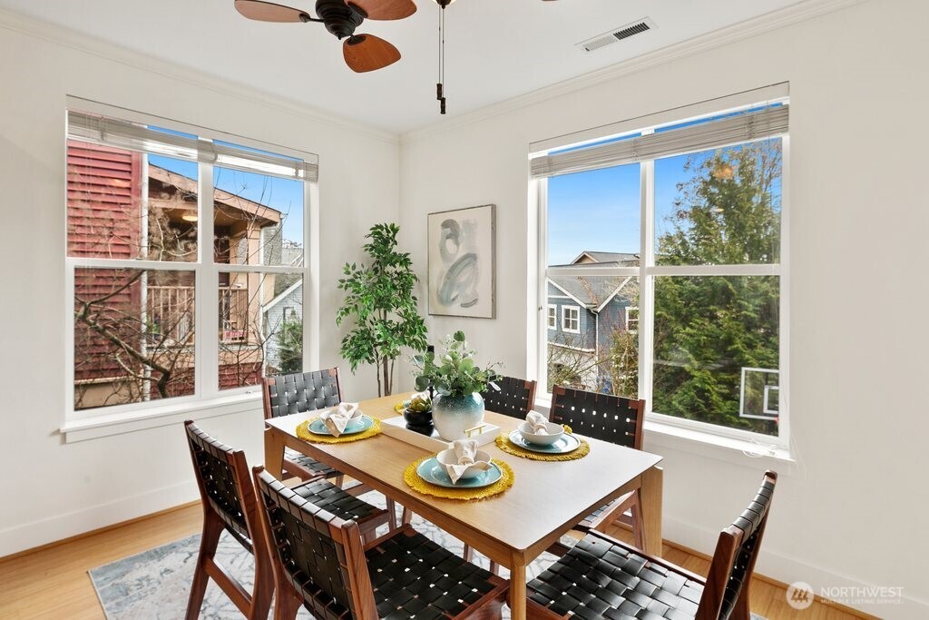 4338 28th Avenue S, Seattle, WA 98108