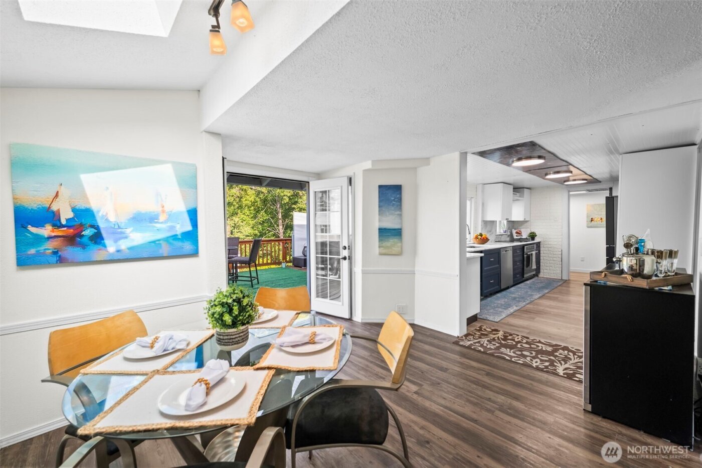 303 Puyallup Street , Steilacoom, WA 98388