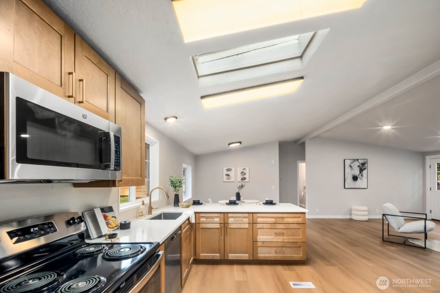 1810 193rd Avenue SW, Lakebay, WA 98349-9423