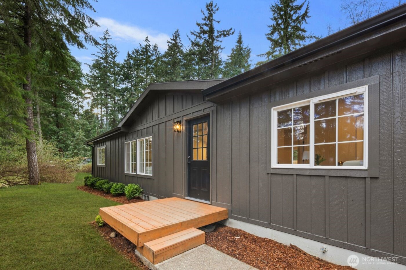 1810 193rd Avenue SW, Lakebay, WA 98349-9423