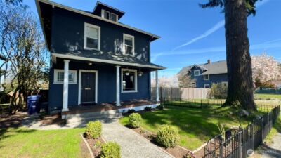 409 S 34th Street , Tacoma, WA 98418 - Photo 2