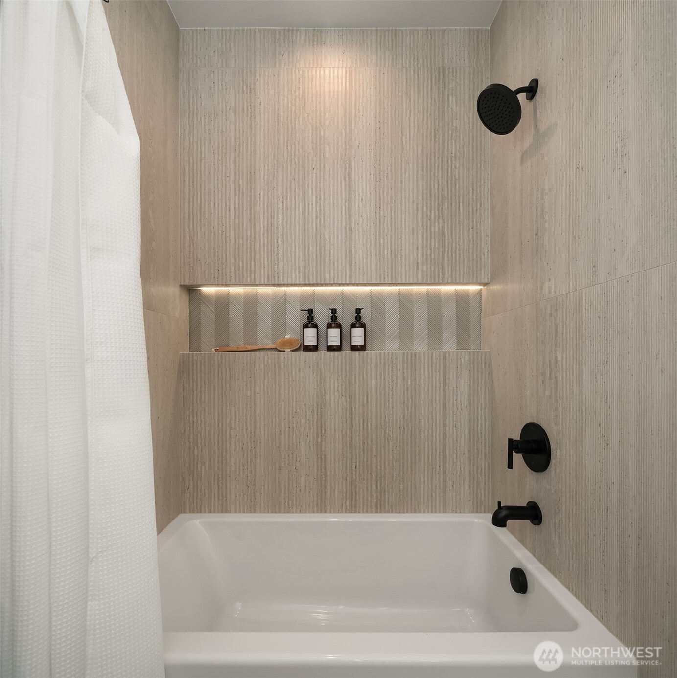 7324 7th Place SW #B, Seattle, WA 98106