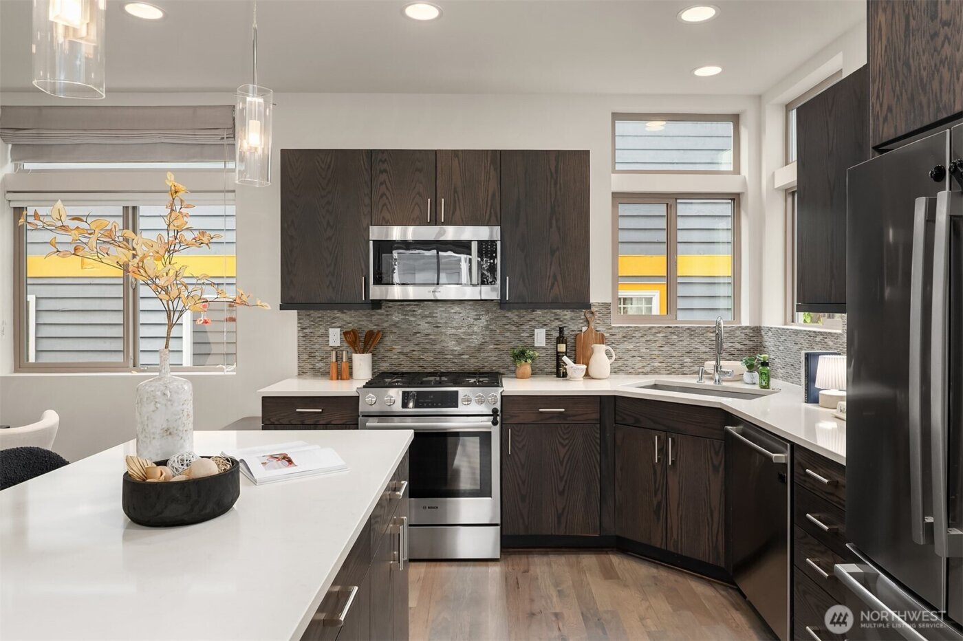 2441 NW 62nd Street , Seattle, WA 98107