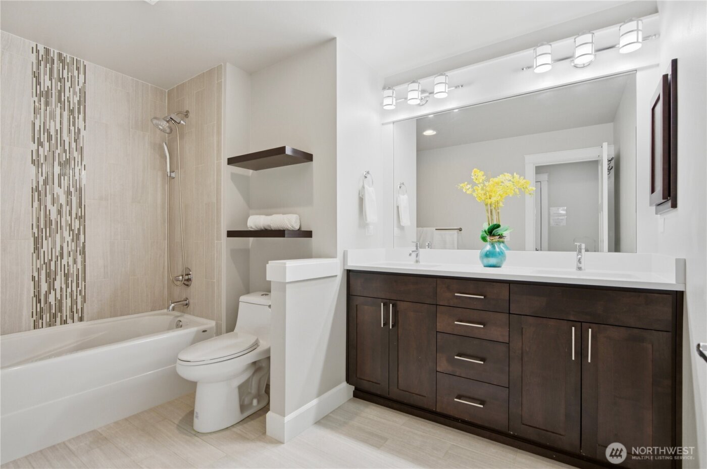 13638 NE 133rd Street , Kirkland, WA 98034