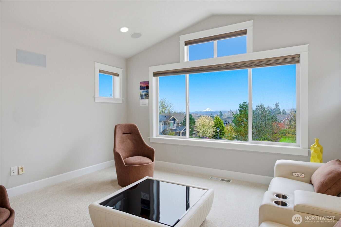 13638 NE 133rd Street , Kirkland, WA 98034