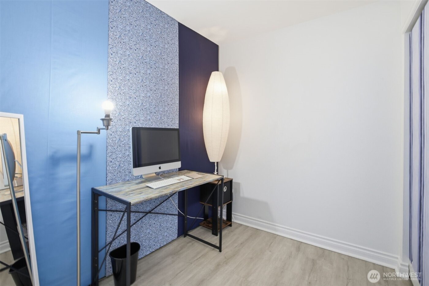 4525 S Henderson Street #102, Seattle, WA 98118-4943