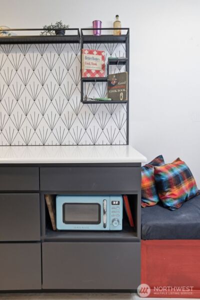 4525 S Henderson Street #102, Seattle, WA 98118-4943 - Photo 6