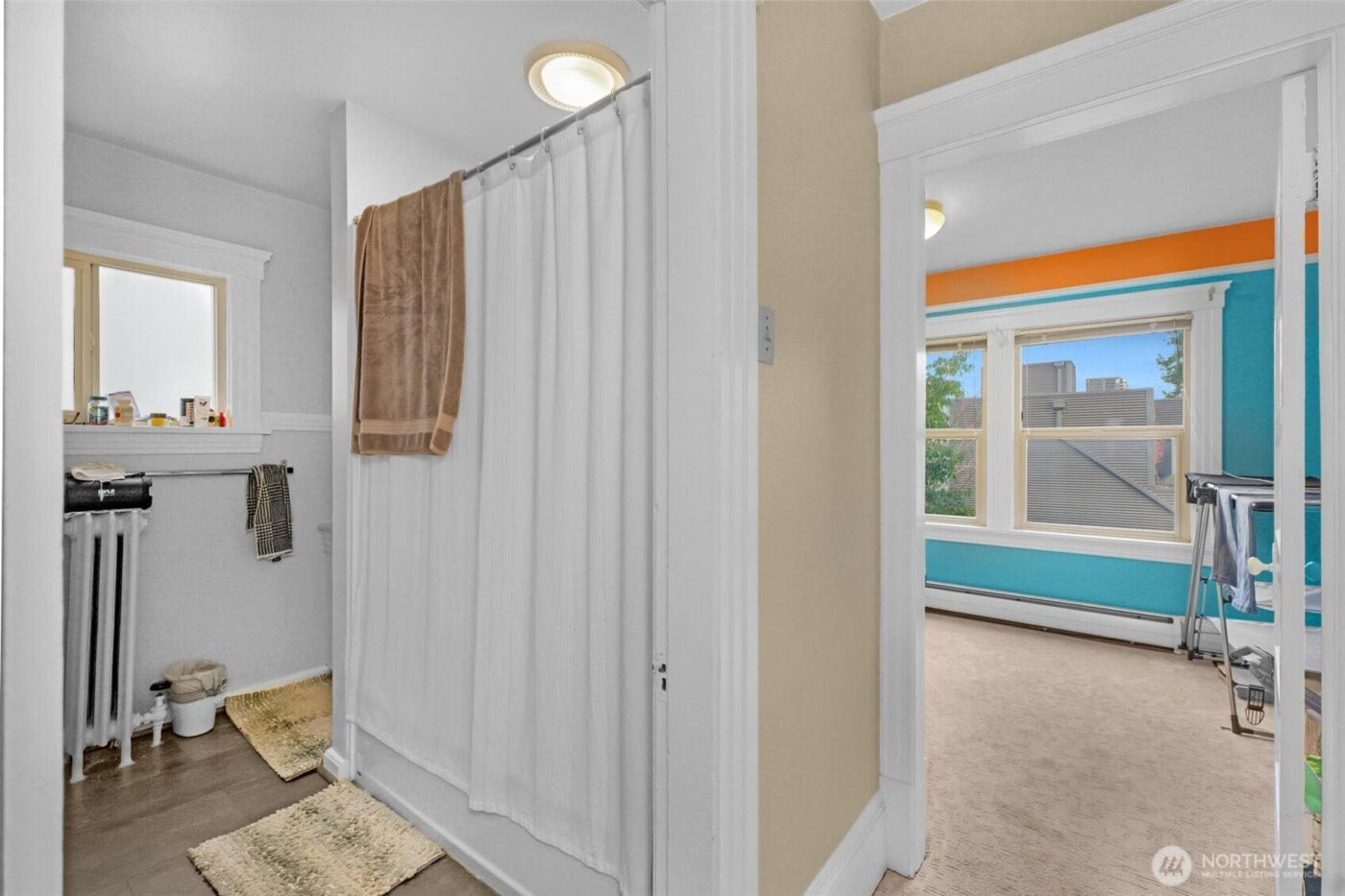 708 Warren Avenue N, Seattle, WA 98109