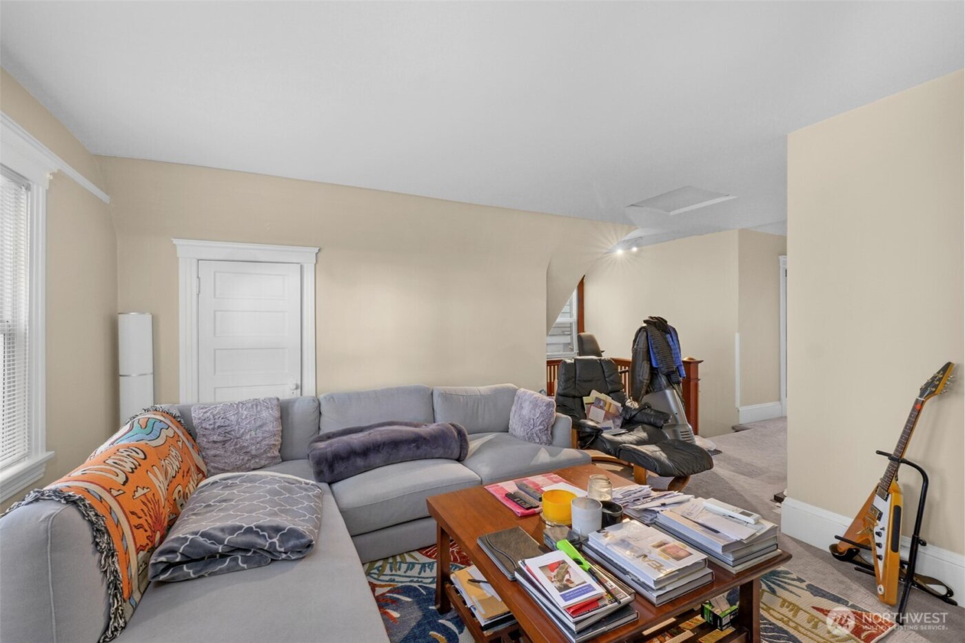 708 Warren Avenue N, Seattle, WA 98109