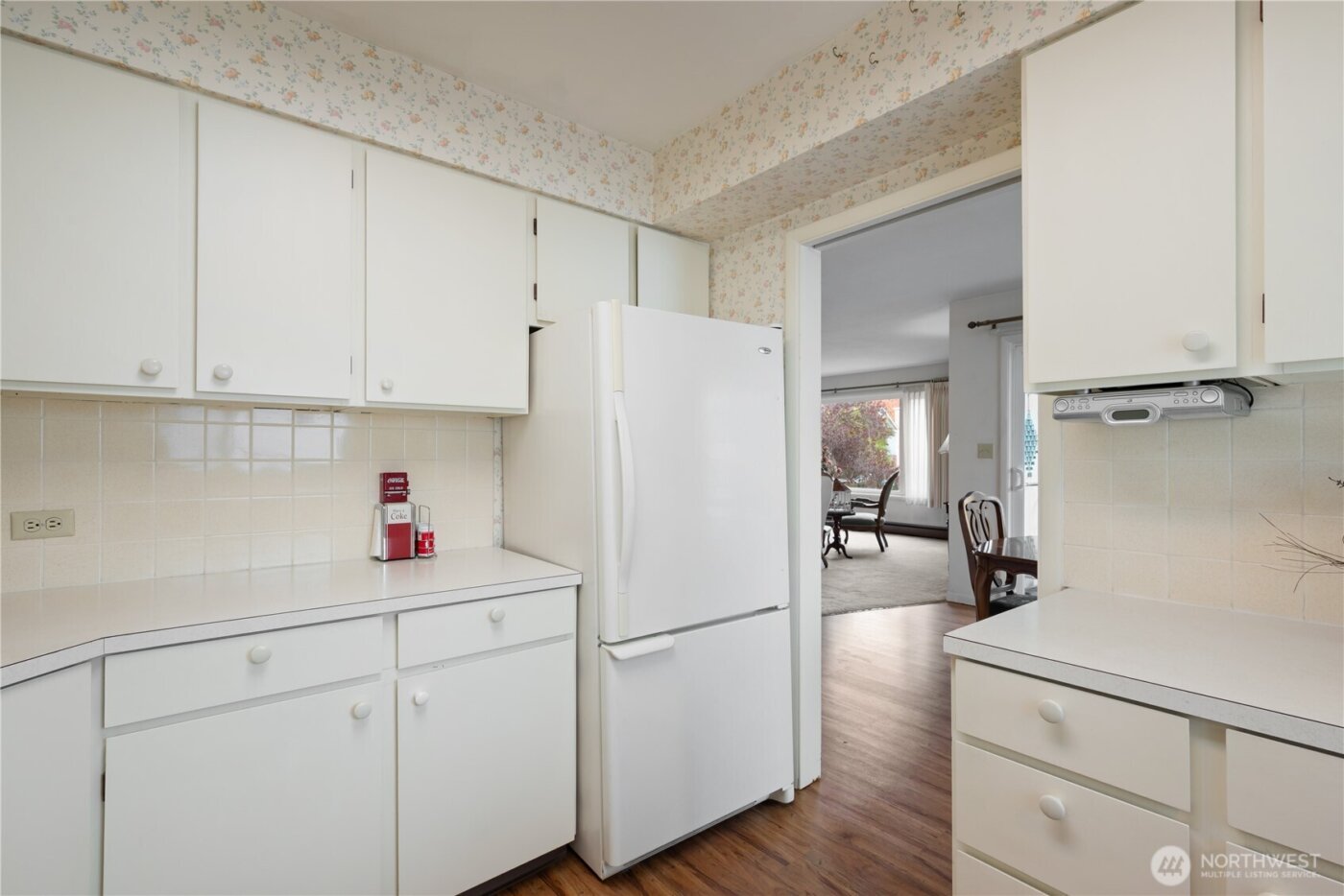 1408 20th Avenue #B-1, Longview, WA 98632