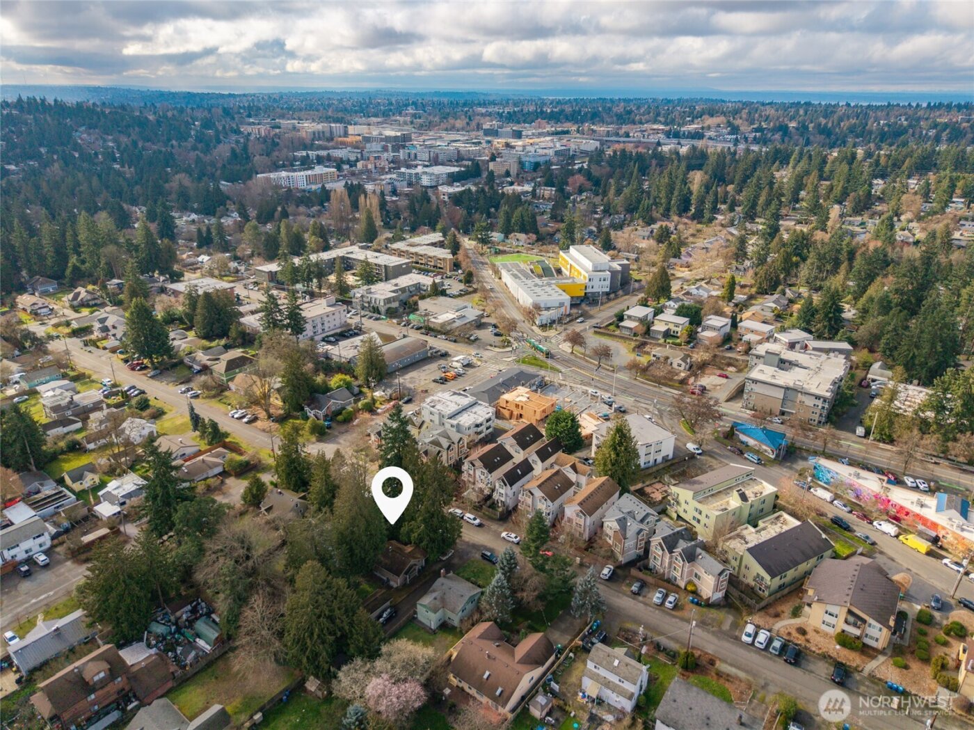 11716 16th Avenue NE, Seattle, WA 98125