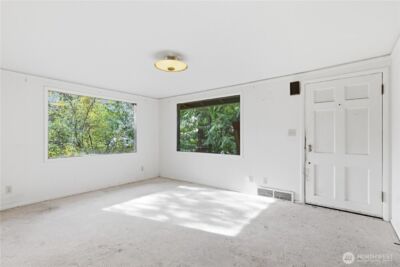 11716 16th Avenue NE, Seattle, WA 98125 - Photo 7