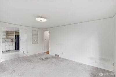 11716 16th Avenue NE, Seattle, WA 98125 - Photo 9