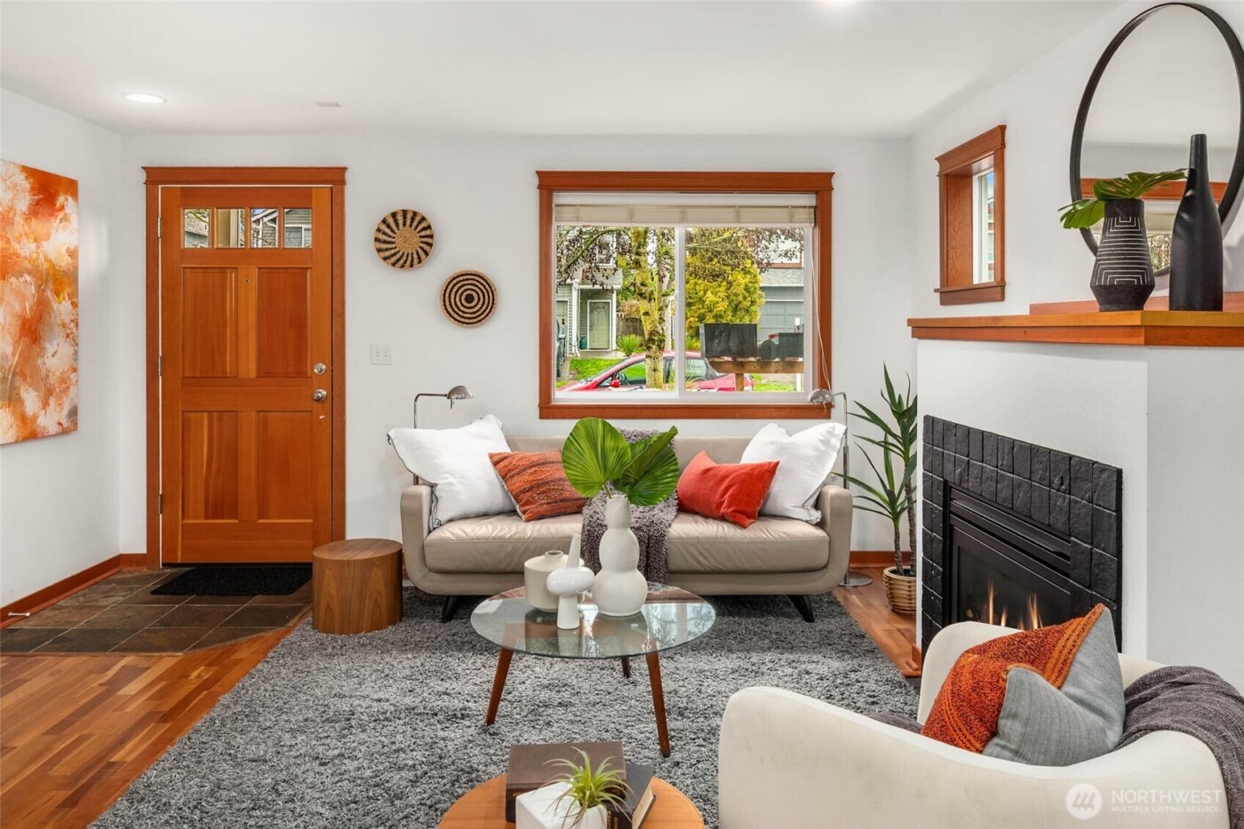 9418 Fremont Avenue N, Seattle, WA 98103