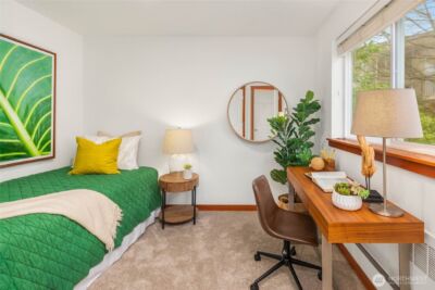 9418 Fremont Avenue N, Seattle, WA 98103 - Photo 18