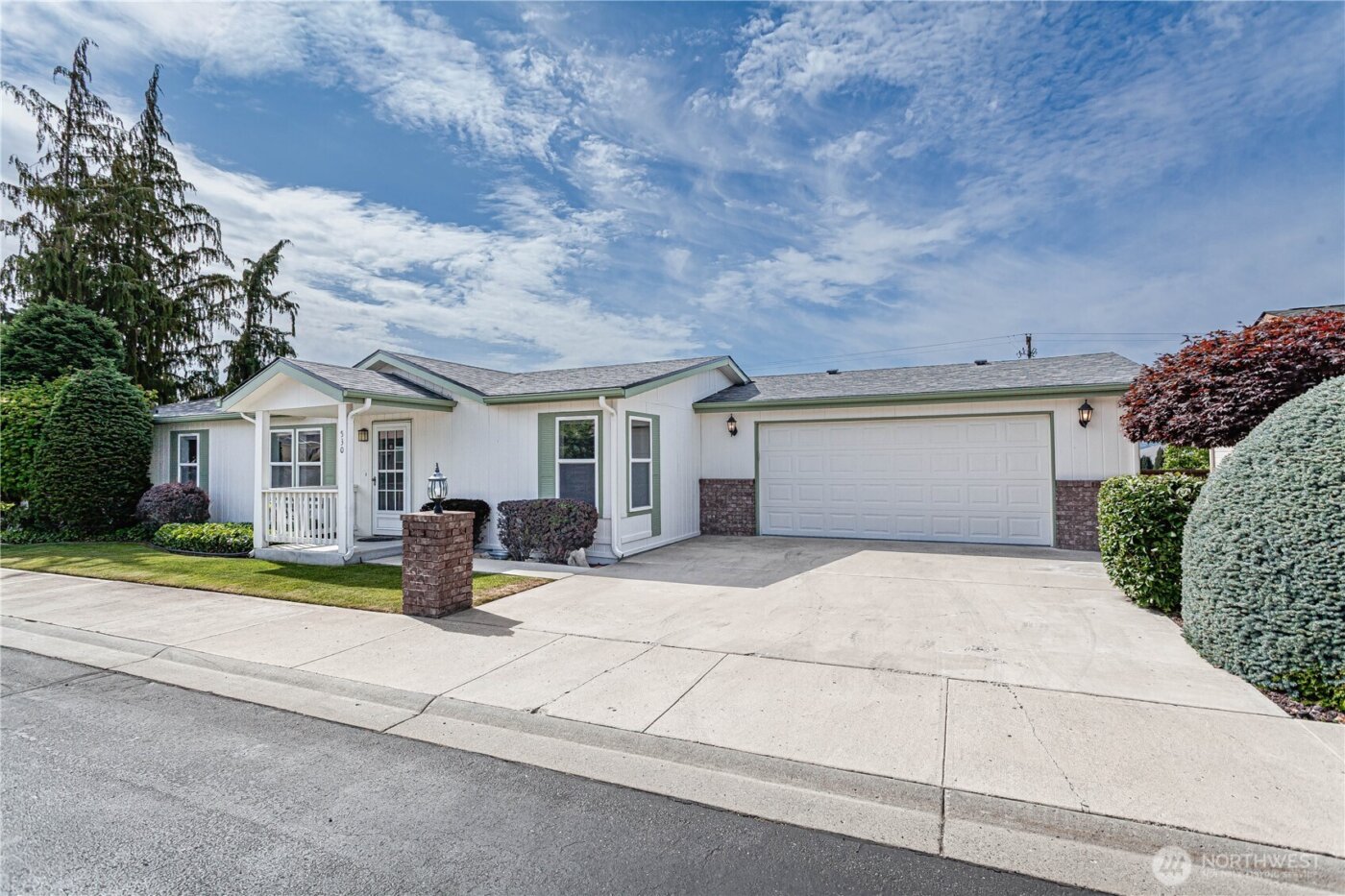 530 Sunday Drive , East Wenatchee, WA 98802