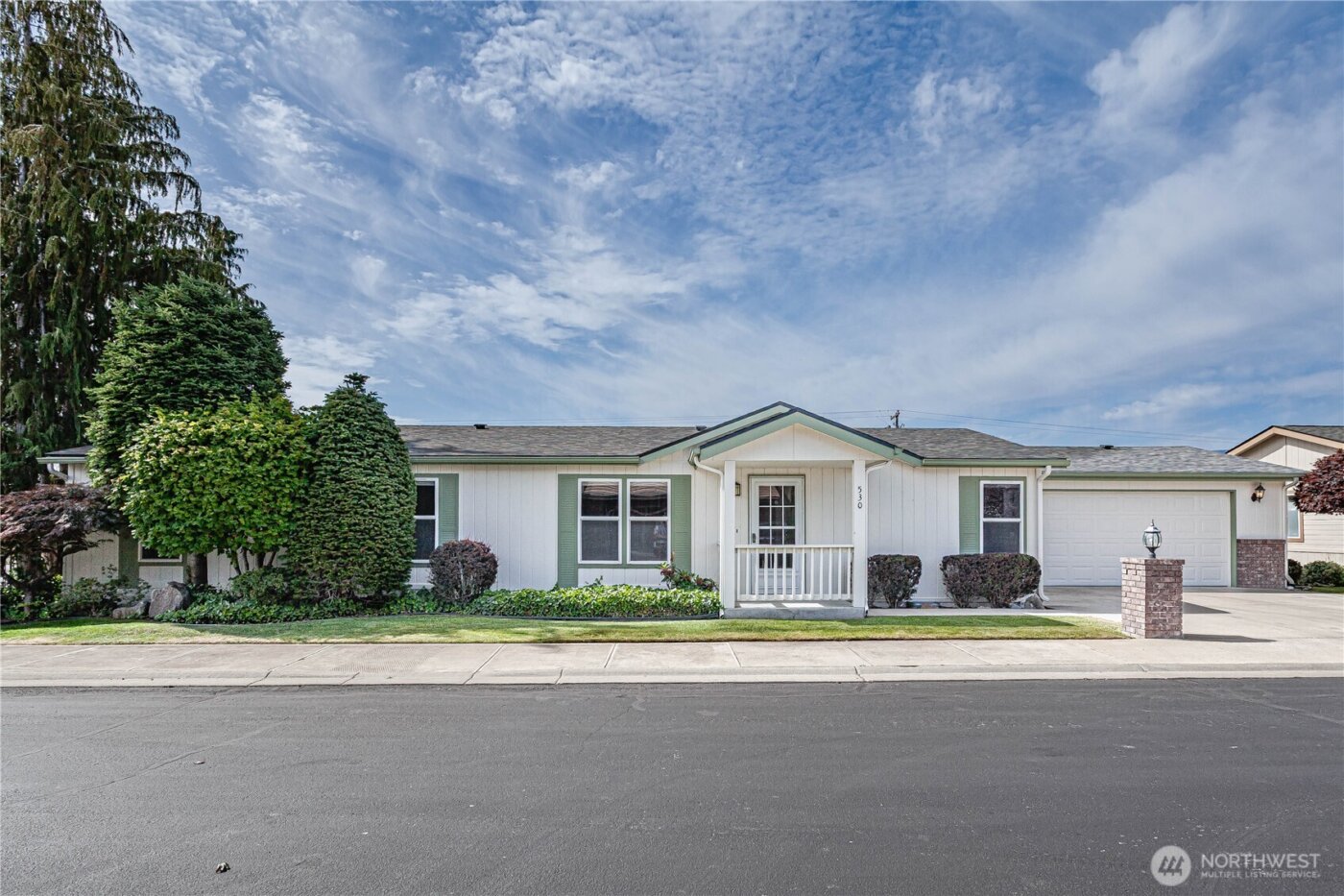 530 Sunday Drive , East Wenatchee, WA 98802