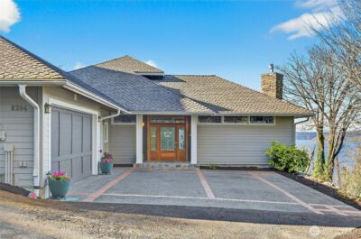 8204 East Side Drive NE, Tacoma, WA 98422 - Photo 2