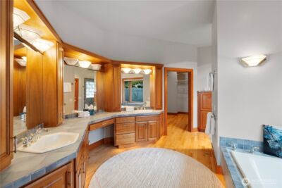 8204 East Side Drive NE, Tacoma, WA 98422 - Photo 15