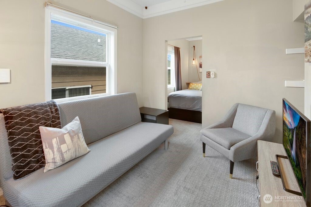 1906 E Union Street , Seattle, WA 98122