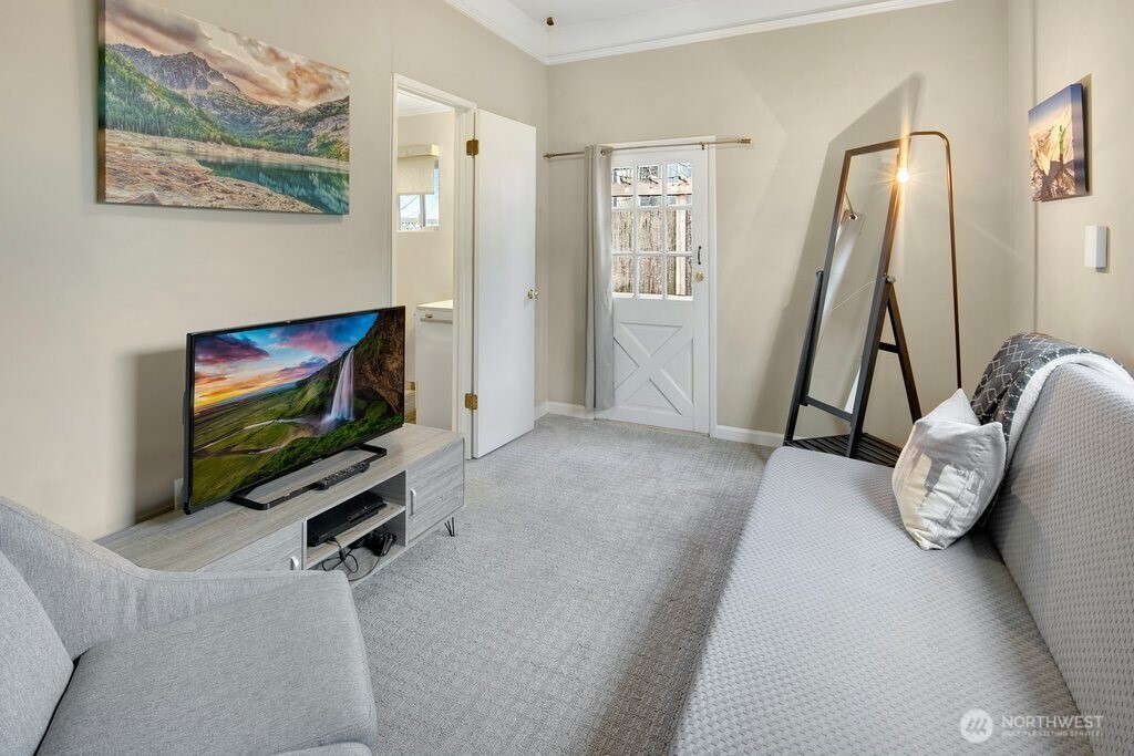 1906 E Union Street , Seattle, WA 98122