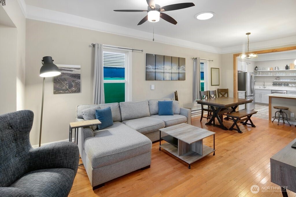 1906 E Union Street , Seattle, WA 98122