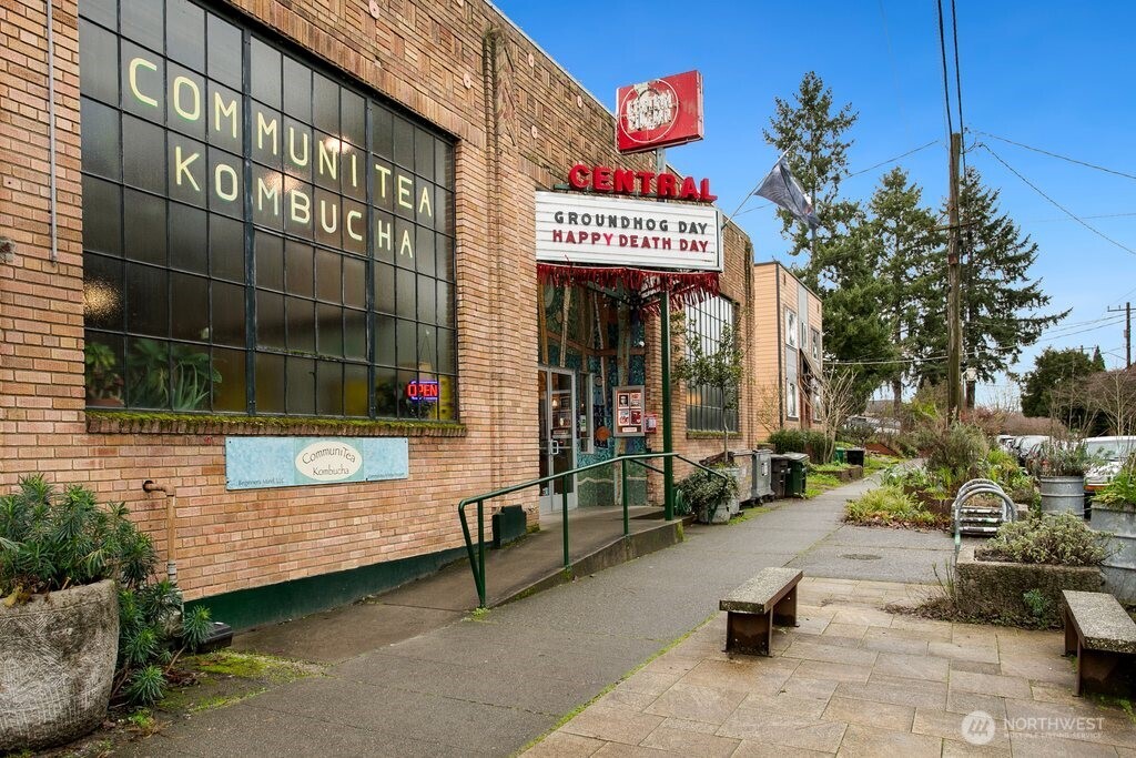1906 E Union Street , Seattle, WA 98122