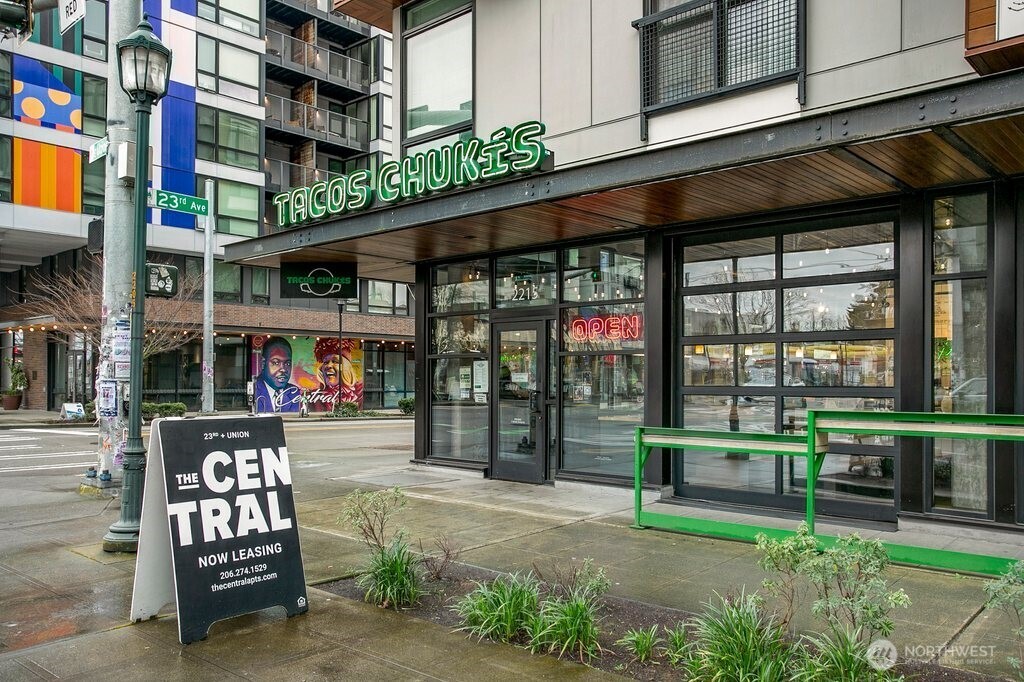 1906 E Union Street , Seattle, WA 98122