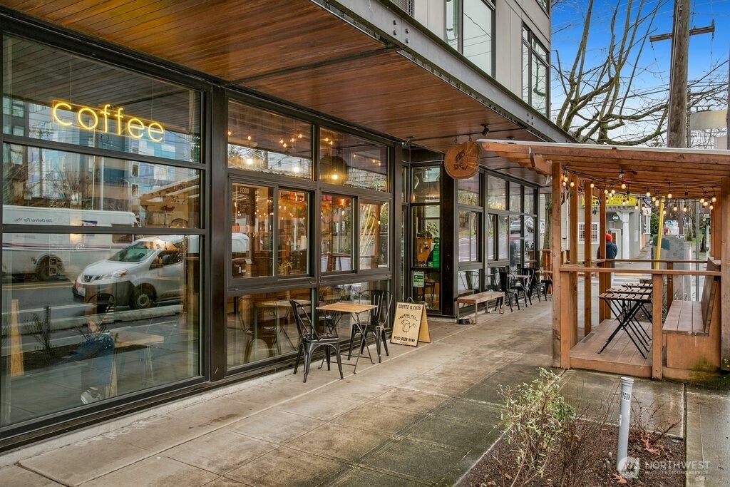 1906 E Union Street , Seattle, WA 98122