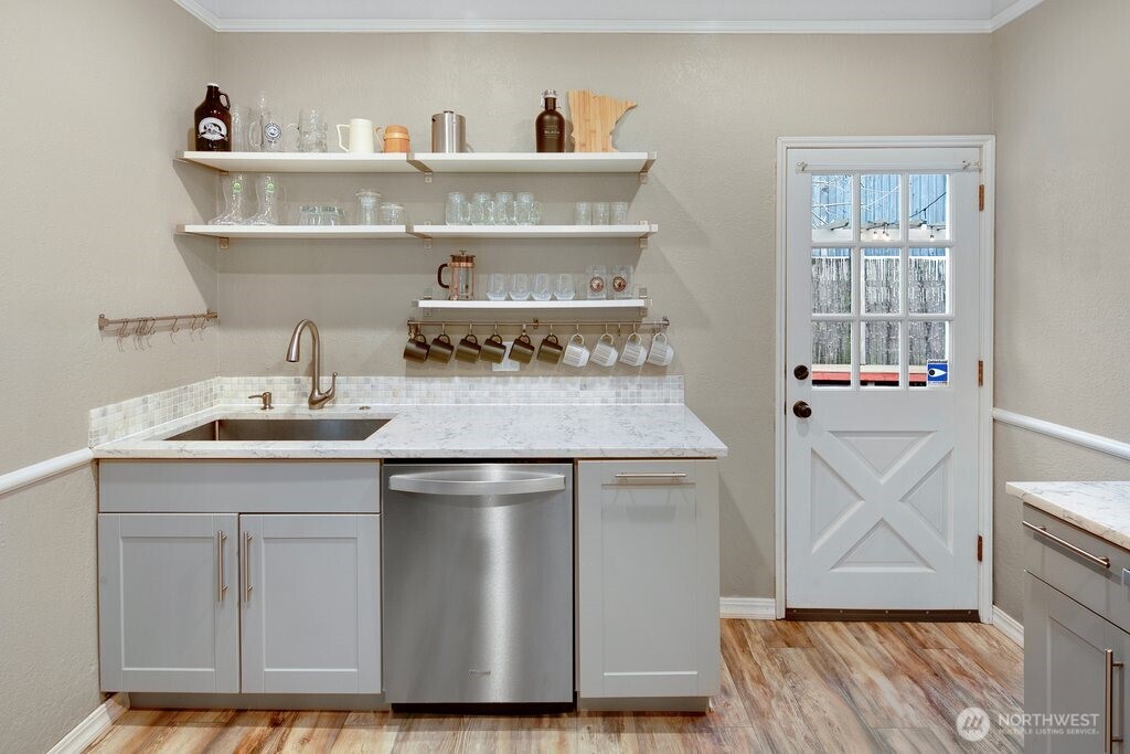 1906 E Union Street , Seattle, WA 98122