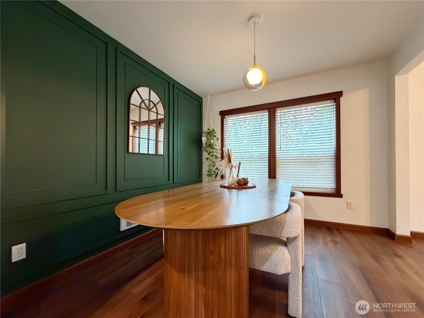 3012 NE 137th Street #B, Seattle, WA 98125