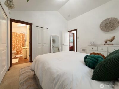 3012 NE 137th Street #B, Seattle, WA 98125 - Photo 24