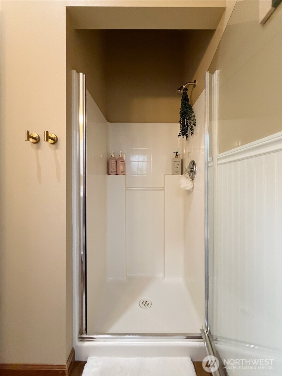 3012 NE 137th Street #B, Seattle, WA 98125